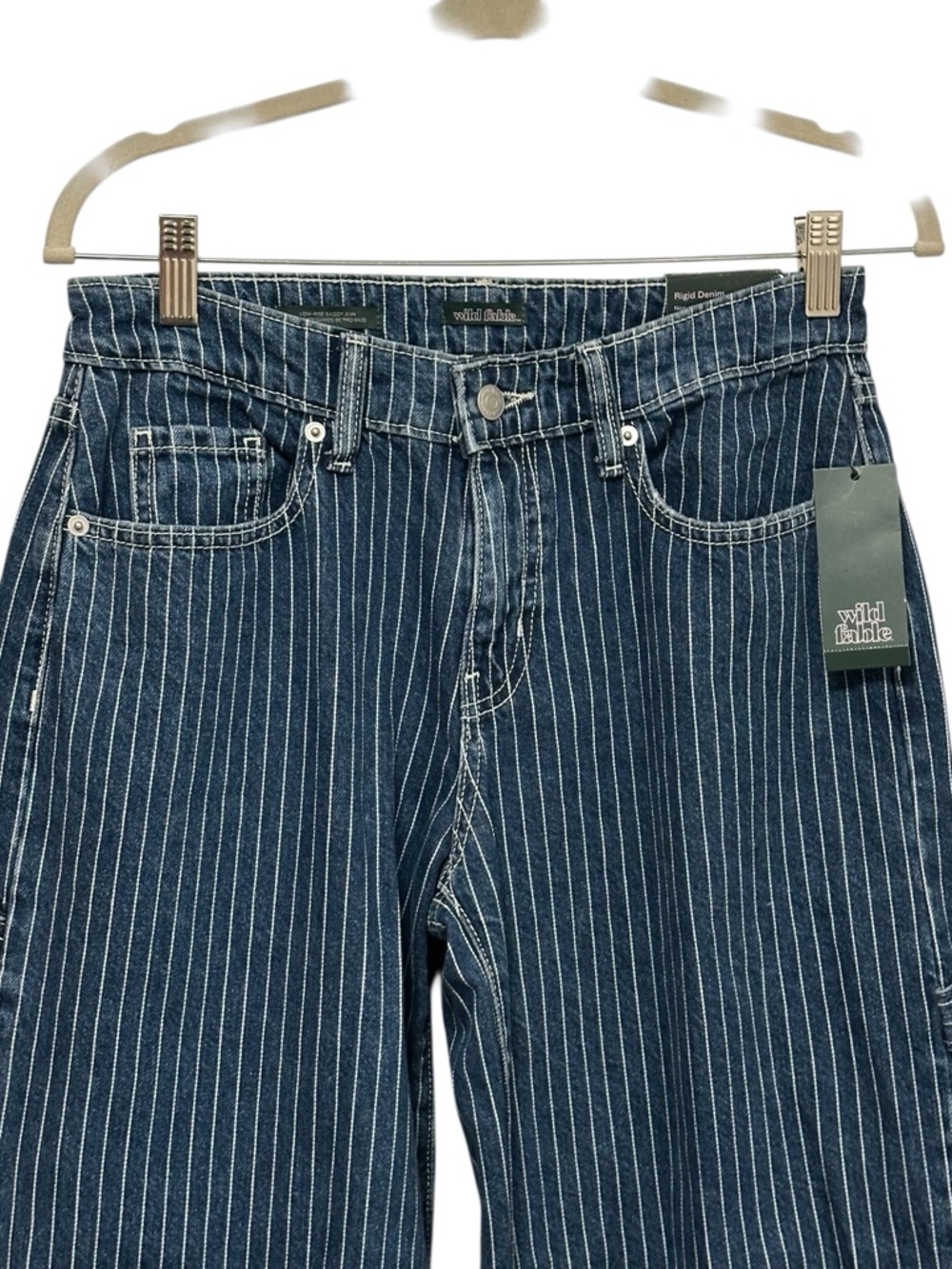 NWT Wild Fable Rigid Denim Low Rise Baggy Jeans Pinstripe Carpenter Size 4 - Picture 2 of 9